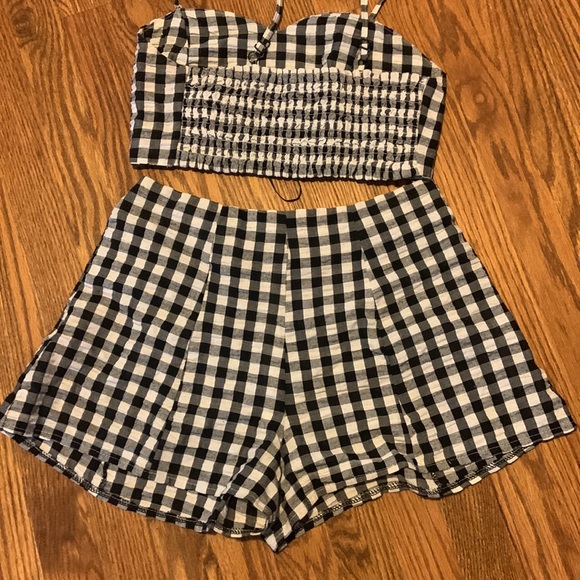 LF Two Piece Gingham Set - Picture 5 of 5